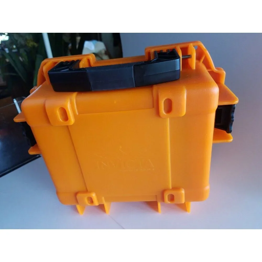 Invicta 3 watch Slot Orange Hard plastic Dive Case Brand New for Collectors